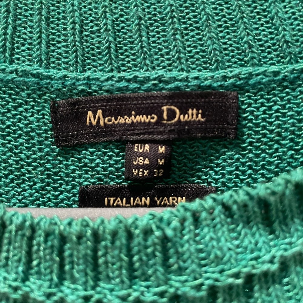 Beautiful Italian knit tank top.